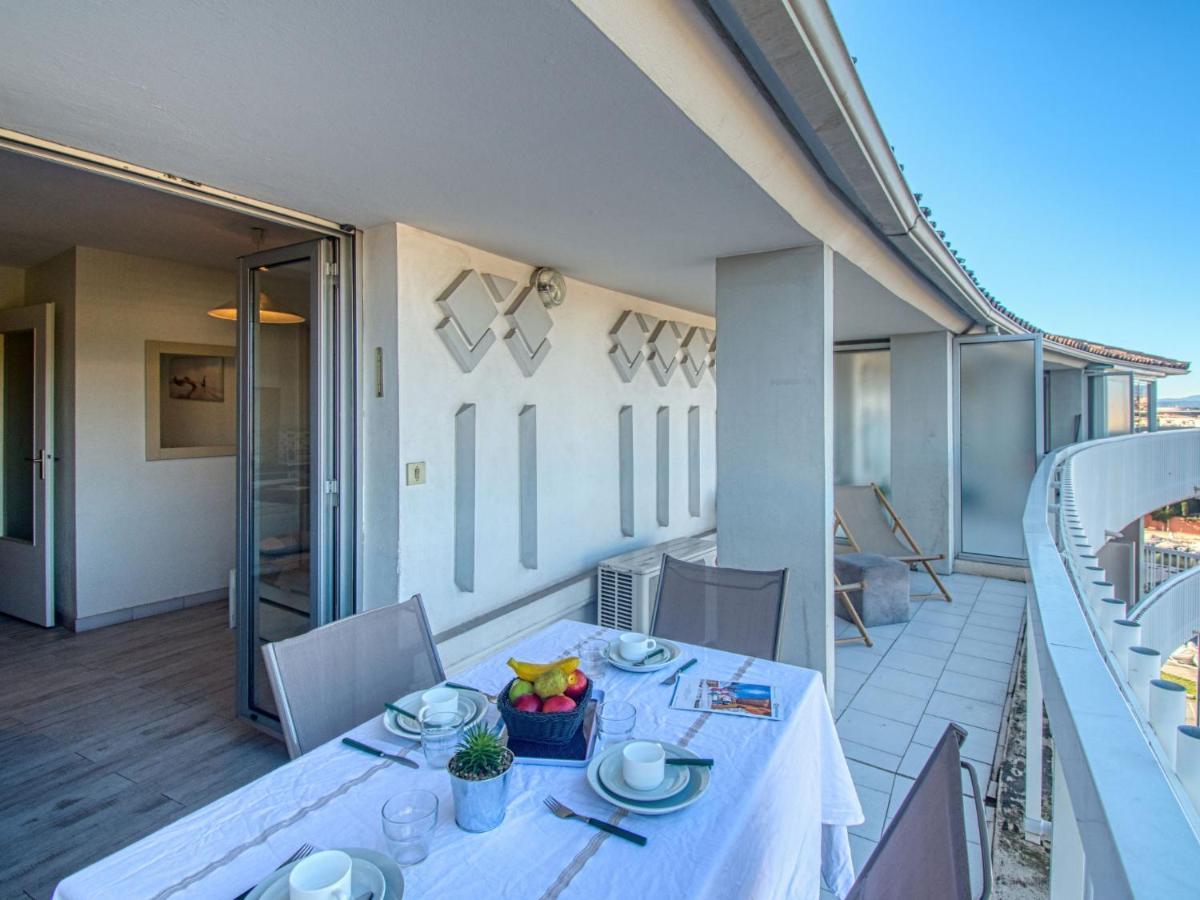 Apartment Port D'Attache-3 By Interhome Frejus Luaran gambar