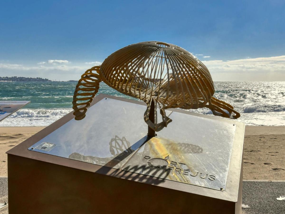 Apartment Port D'Attache-3 By Interhome Frejus Luaran gambar